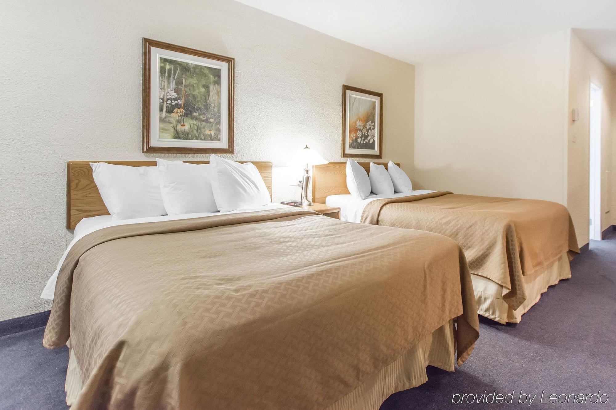 Rodeway Inn Grand Falls Eksteriør billede