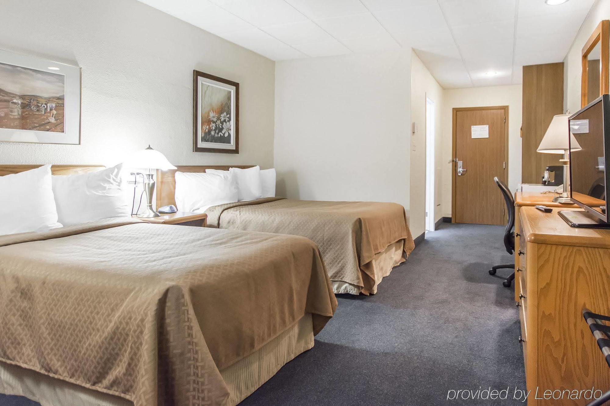 Rodeway Inn Grand Falls Eksteriør billede